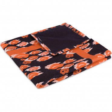 Kiss Print Towel in Navy Blue and Red Kiss Print Towel in Navy Blue and Red